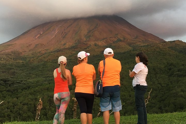 La Fortuna Waterfall, Hanging Bridges, Arenal Volcano Combo Tour