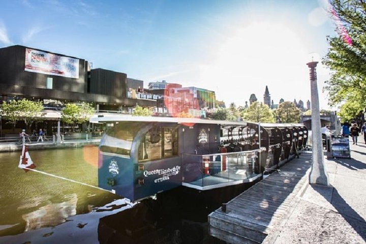 Ottawa Boat Cruise - Rideau Canal Cruise
