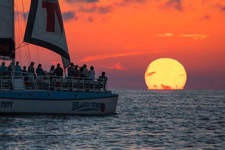 Dolphin Sunset Cruise in Panama City Beach on the "Island Time"