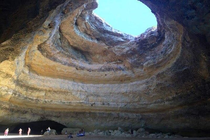 Kayak Tour: Explore the coastal caves of Benagil