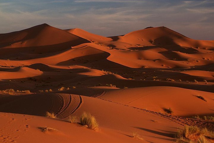 Luxury Camp in Merzouga Desert with Camel Trekking, Vehicule 4WD