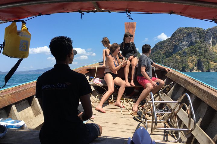 Krabi 4 Island Tour: Private Long-tail Boat Charter
