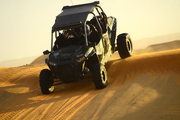 Ras Al Khaimah: Afternoon Desert Safari and BBQ Dinner