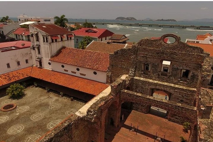 Panama Canal and City Tour Experience