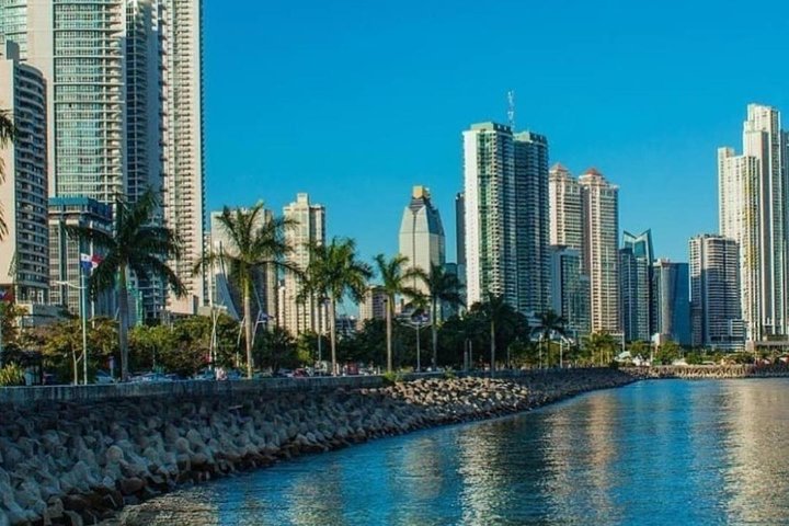 Panama Canal and City Tour Experience