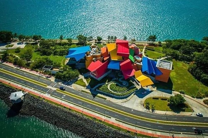 Panama Canal and City Tour Experience