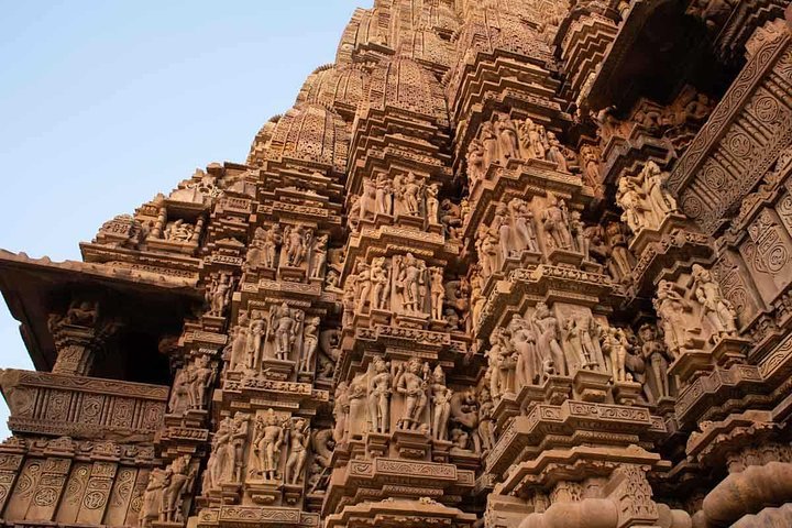 Khajuraho: Customized Private Temple Tour with Hotel Pickup