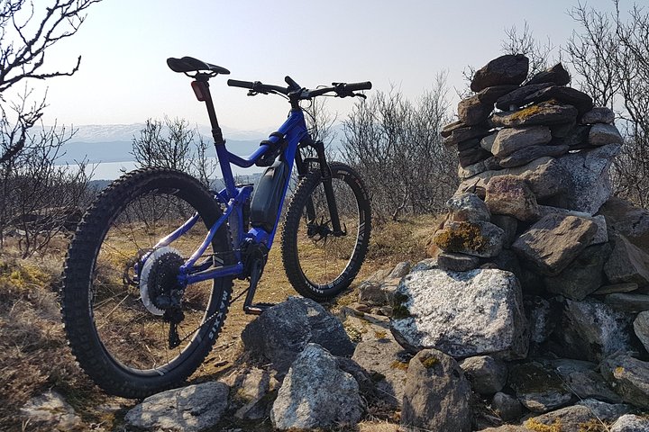 eBike tour to viewpoint Keiservarden