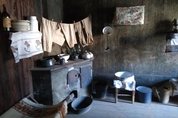 Tour around Lota