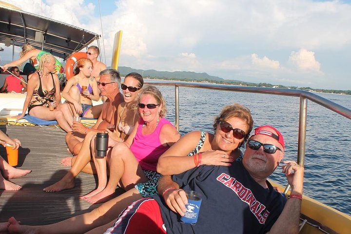 Party Catamaran: OpenBar, Music, Negril Beach, Rick's Cafe, Reef
