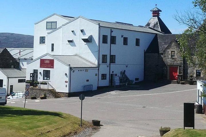 Meet Johnnie Walker - Private Whisky Tour - From Edinburgh