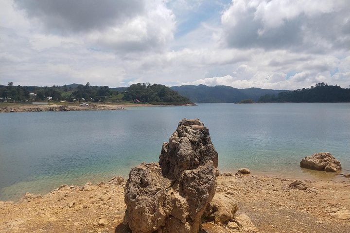 El Chiflon Waterfalls and Montebello Lakes Day Trip from Tuxtla Gutiérrez