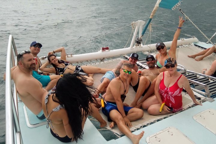 Blue Dolphin - Public Catamaran Tour - Tamarindo