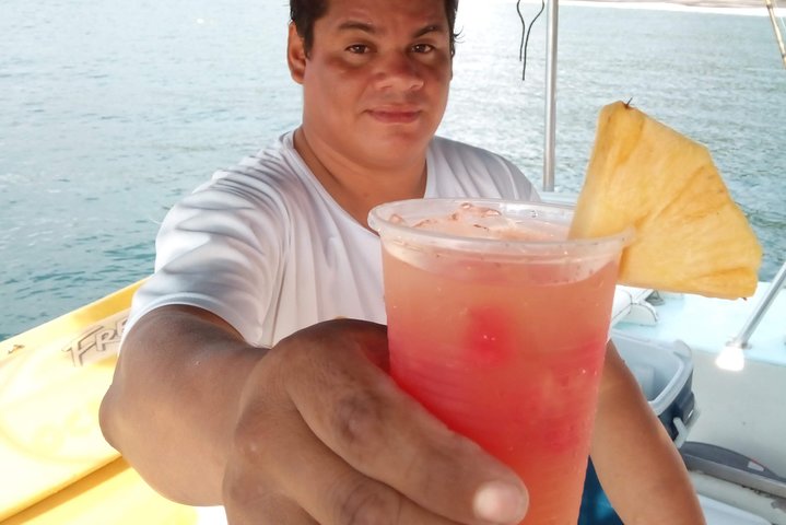 Blue Dolphin - Public Catamaran Tour - Tamarindo
