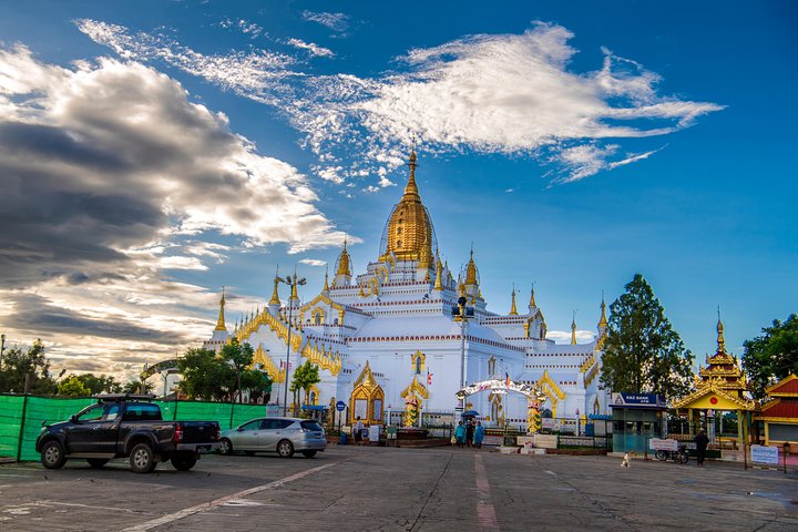 Private Day Adventure Trip to Kakku and Taunggyi from Inle Lake