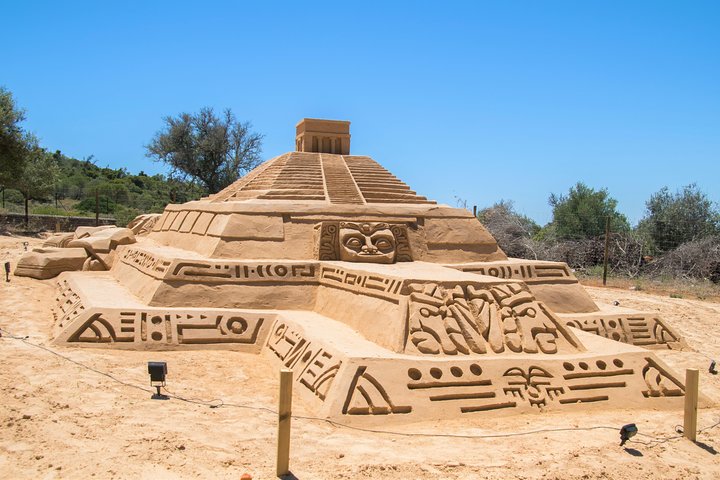 SAND CITY - A Maior Exposição de Esculturas em Areia do Mundo