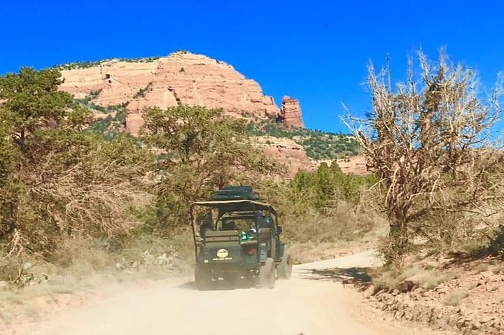 Sedona Off-Road Jeep Tour: Rugged Western Canyons & Wildlife