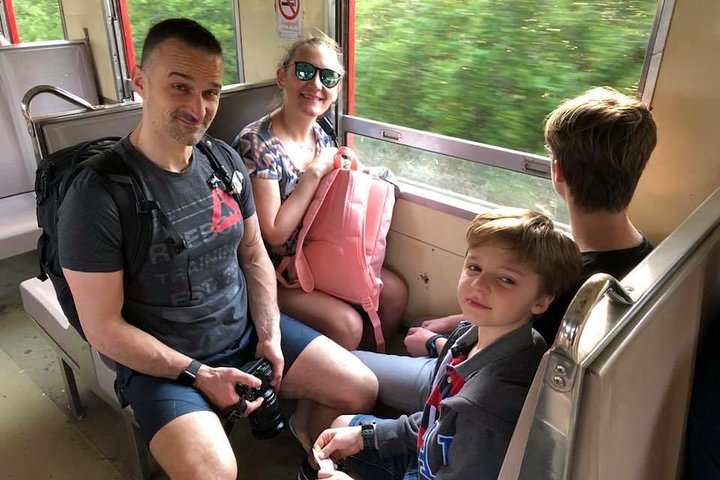 Half-Day Floating Market and Railway Market Tour from Bangkok