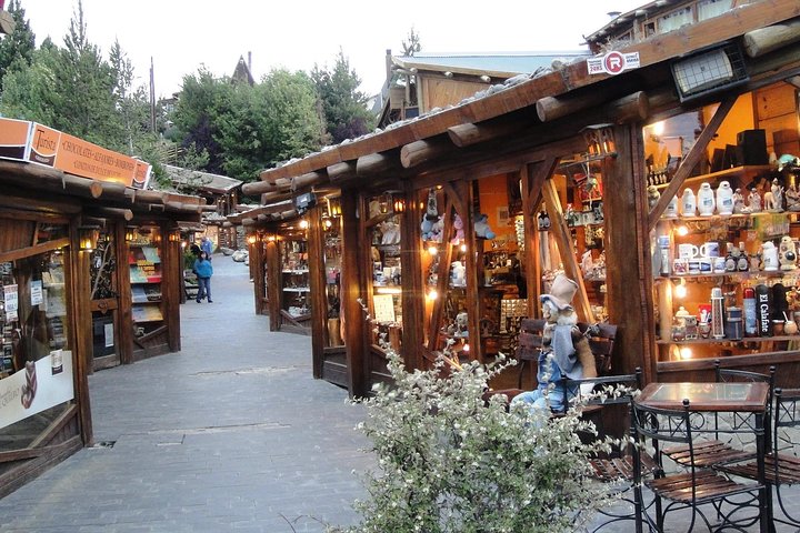 Private Car from El Chalten to El Calafate Airport or City