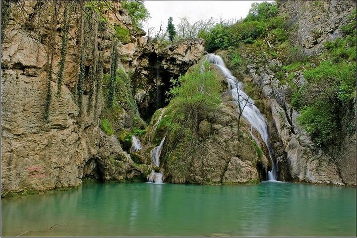 Monasteries and Waterfalls Tour from Veliko Tarnovo