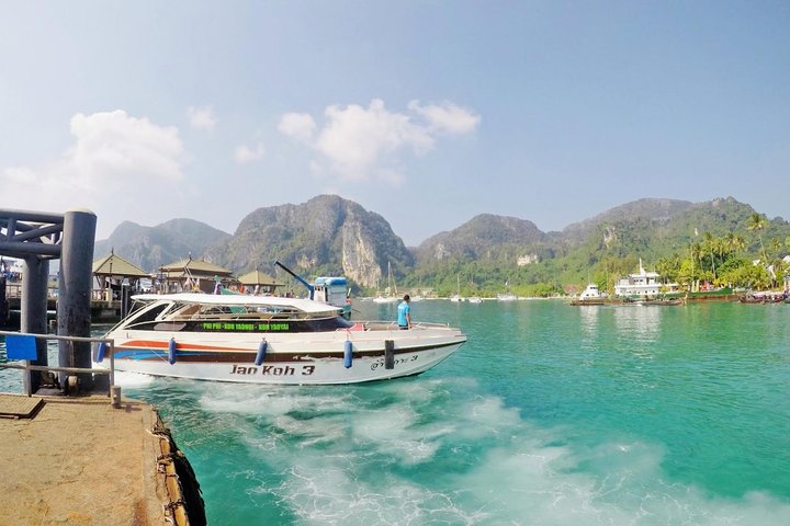 Koh Yao Yai to Koh Phi Phi by Koh Yao Sun Smile Speed Boat