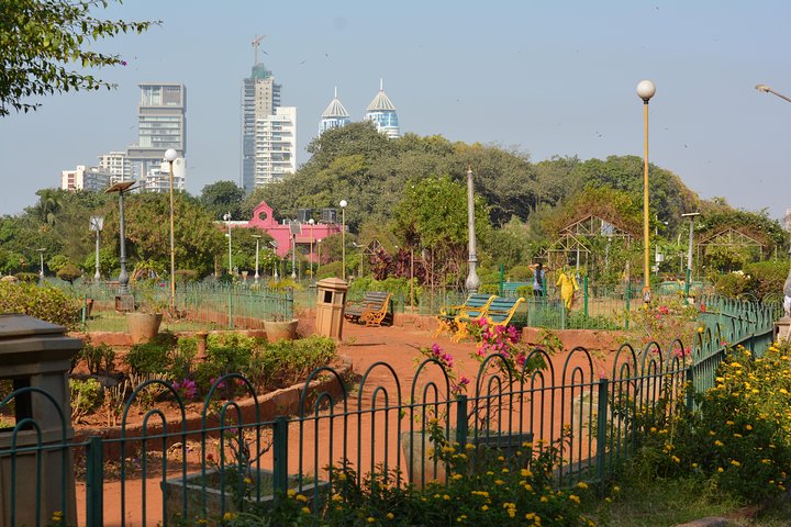 Private Mumbai Sightseeing Tour (Traveller's Choice Award Winner)