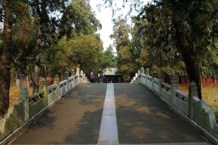Confucius temple day tour in Qufu start from Qufu bullet train station or city