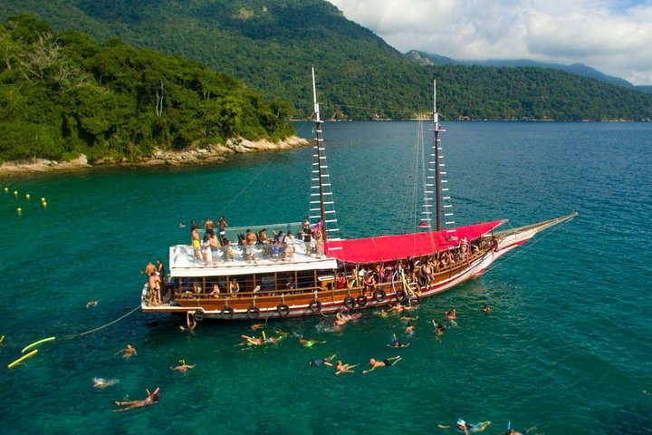 Schooner ride with or without Lunch Included - Angra dos Reis and Ilha Grande