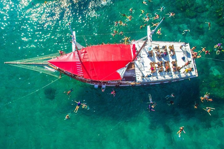 Schooner ride with or without Lunch Included - Angra dos Reis and Ilha Grande