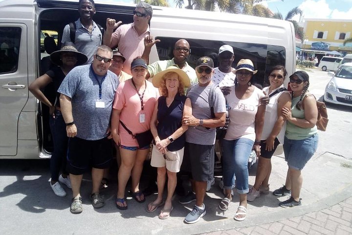 St. Kitts Scenic Island Tour with Beach Option