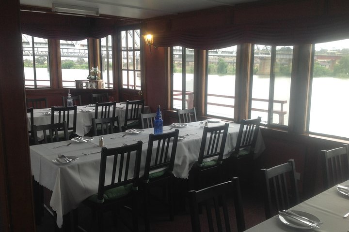 Adelaide Hills Tour with River Murray Lunch Cruise