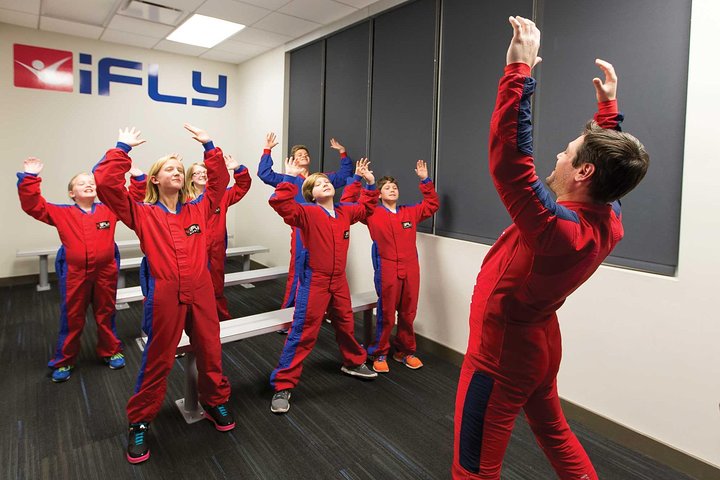 Basingstoke iFLY Indoor Skydiving Experience - 2 Flights & Certificate