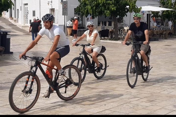 Discovery Villages Puglia With Ebike
