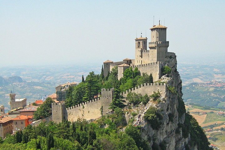 San Marino Highlights: Monte Titano, Guaita Tower & Old Town