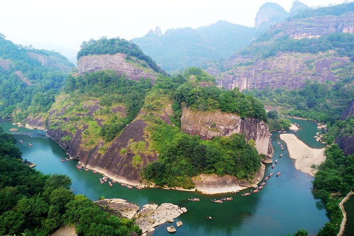 2-Day Private Tour to the World's natural and cultural heritage Mount Wuyi