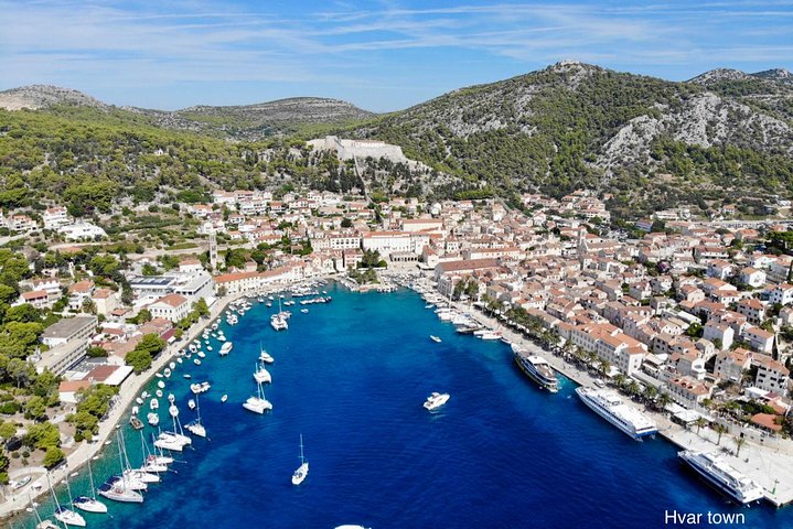 Blue Cave, Mamma Mia and Hvar, 5 Islands Speed boat Small group