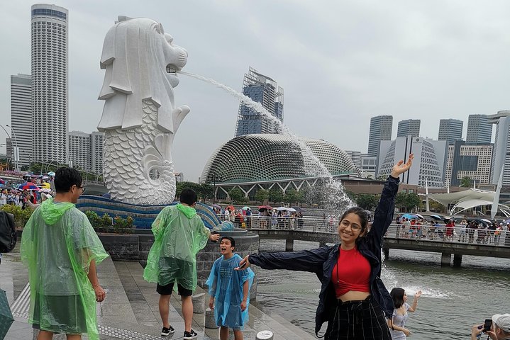 Lion City Bike Tour of Singapore