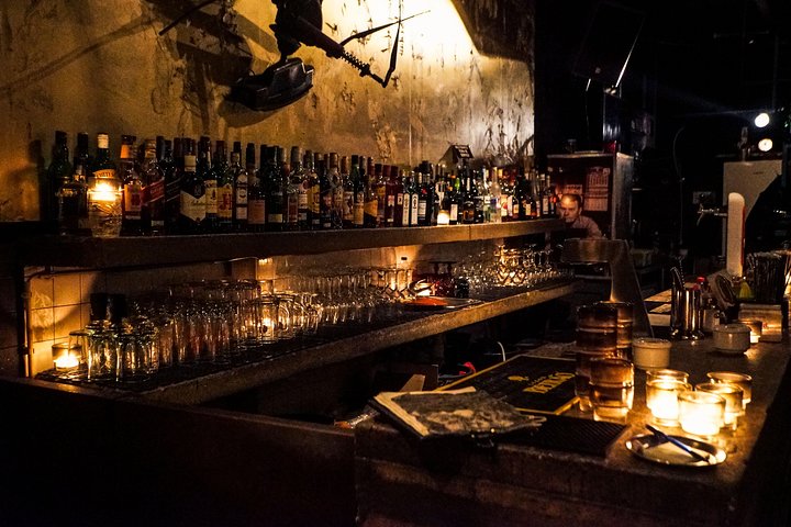 4-day Islay Platinum Whisky Tour - Whisky Included! With free pickup!