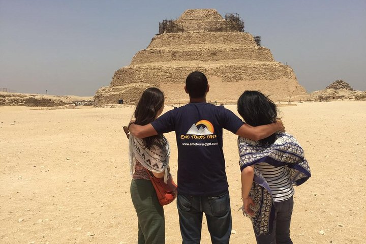 Half Day Tour To Memphis Sakkara And Dahshur Pyramids