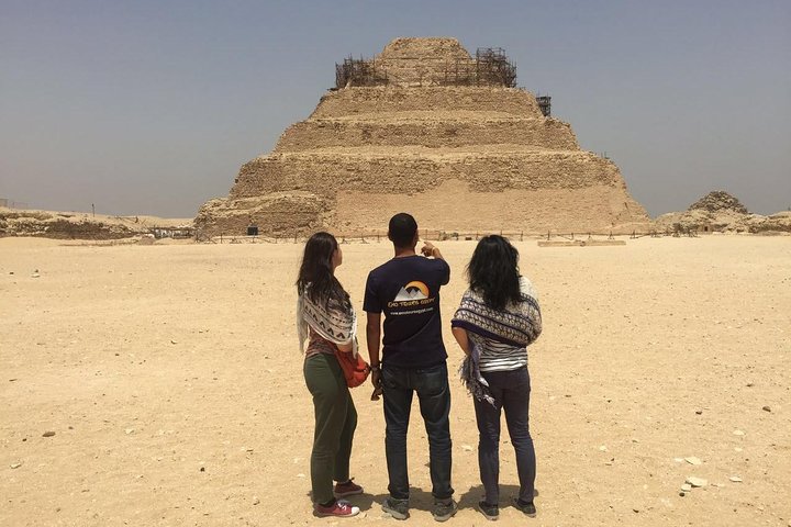 Half Day Tour To Memphis Sakkara And Dahshur Pyramids