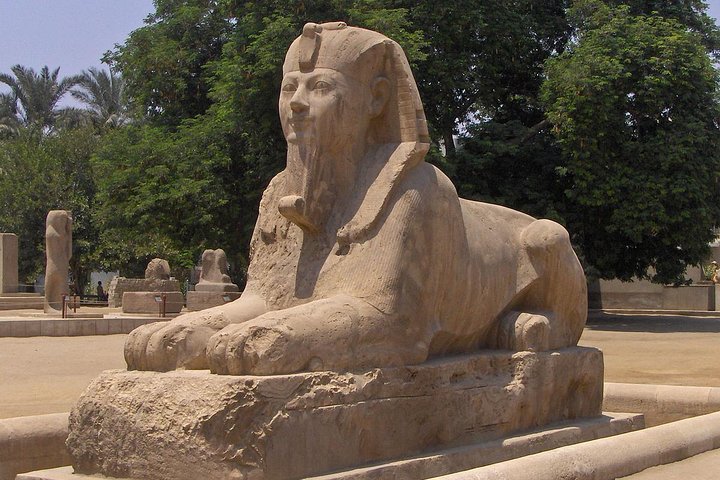 Half Day Tour To Memphis Sakkara And Dahshur Pyramids