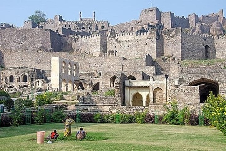 Full day guided tour of Hyderabad