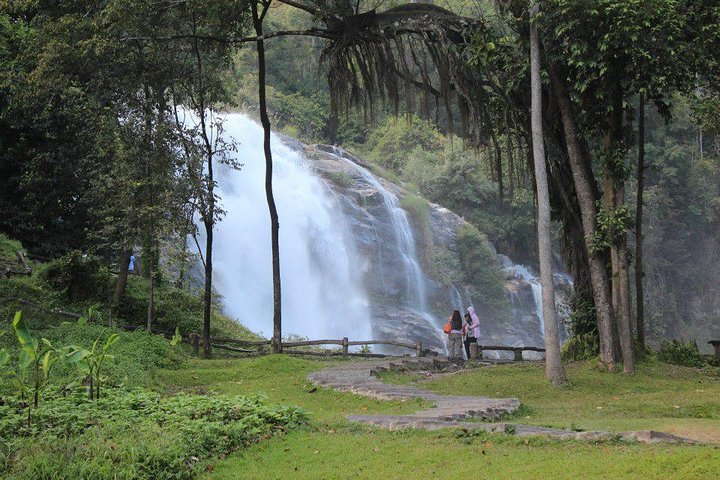Doi Inthanon, Waterfall+Royal Project from Chiang Mai with Lunch