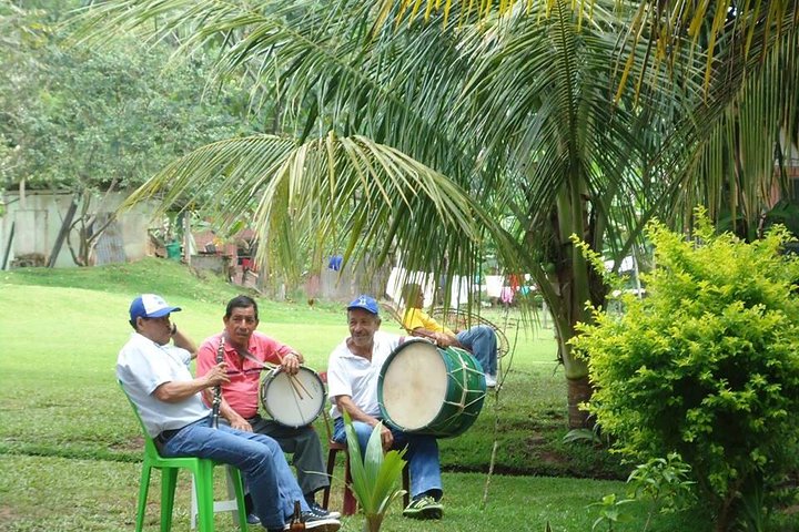 Tours to Laguna Azul Sauce