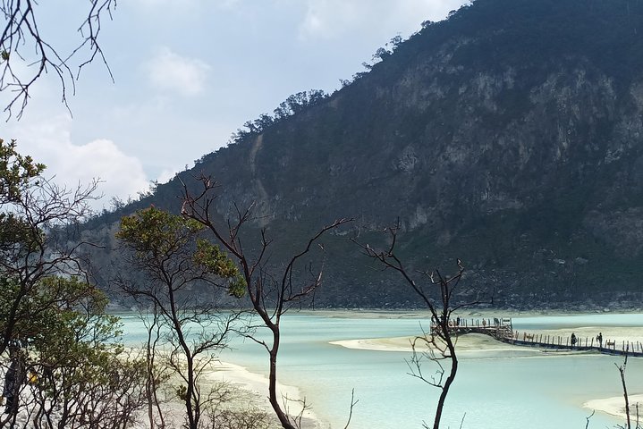 Kawah Putih tour - Day trip Ticket etc all including