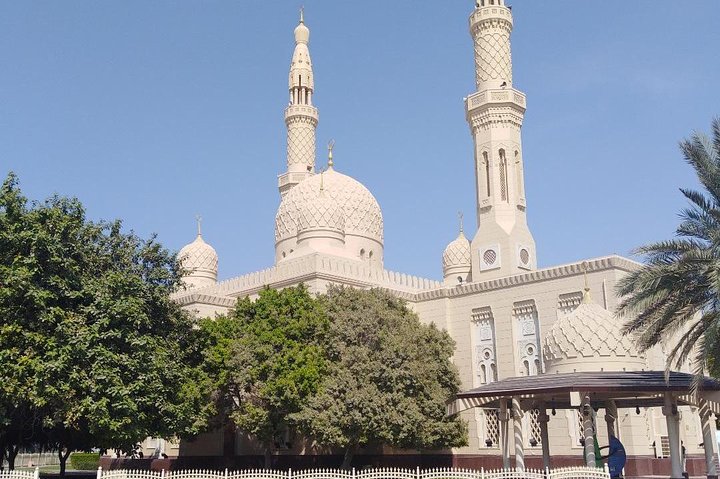 Private Tour From Ras Al Khaima Hotels : Dubai 10 Hours with Professional Driver