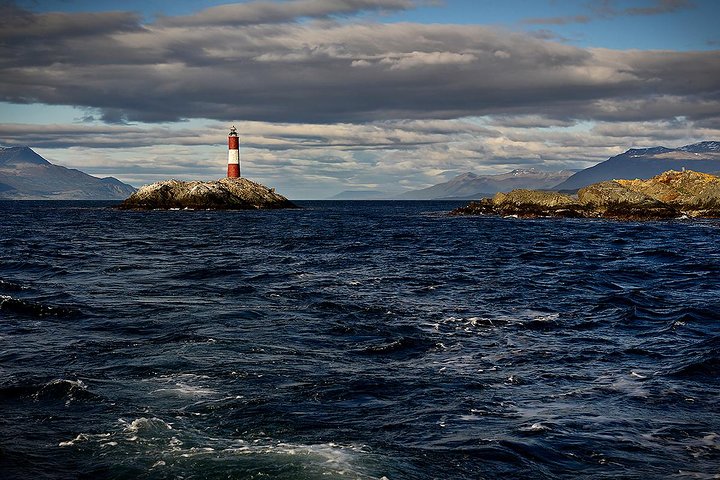 Beagle Channel Navigation with Minitrekking