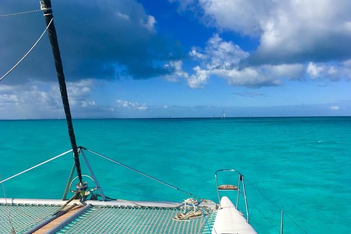 50' Luxury Yacht. Private Full or Half Day Catamaran Snorkel, & Beach Experience
