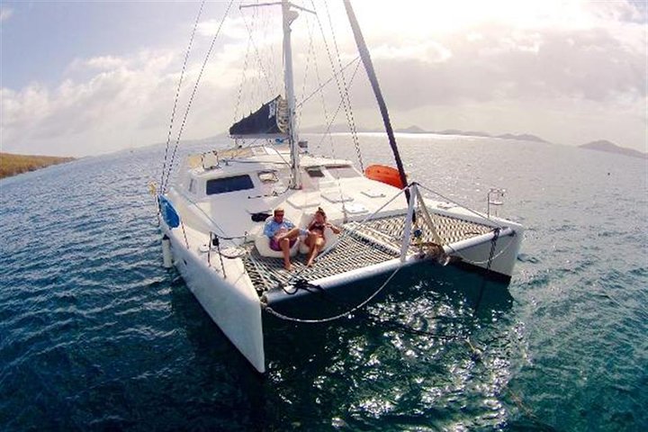 50' Luxury Yacht. Private Full or Half Day Catamaran Snorkel, & Beach Experience