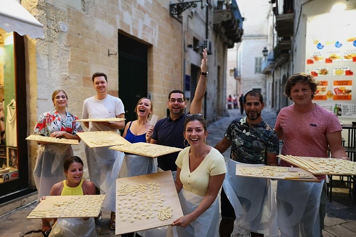 Orecchiette Cooking Class and Wine in Lecce